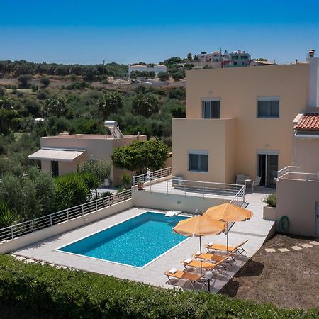 Yanni'S Villas Adelianos Kampos Exterior foto