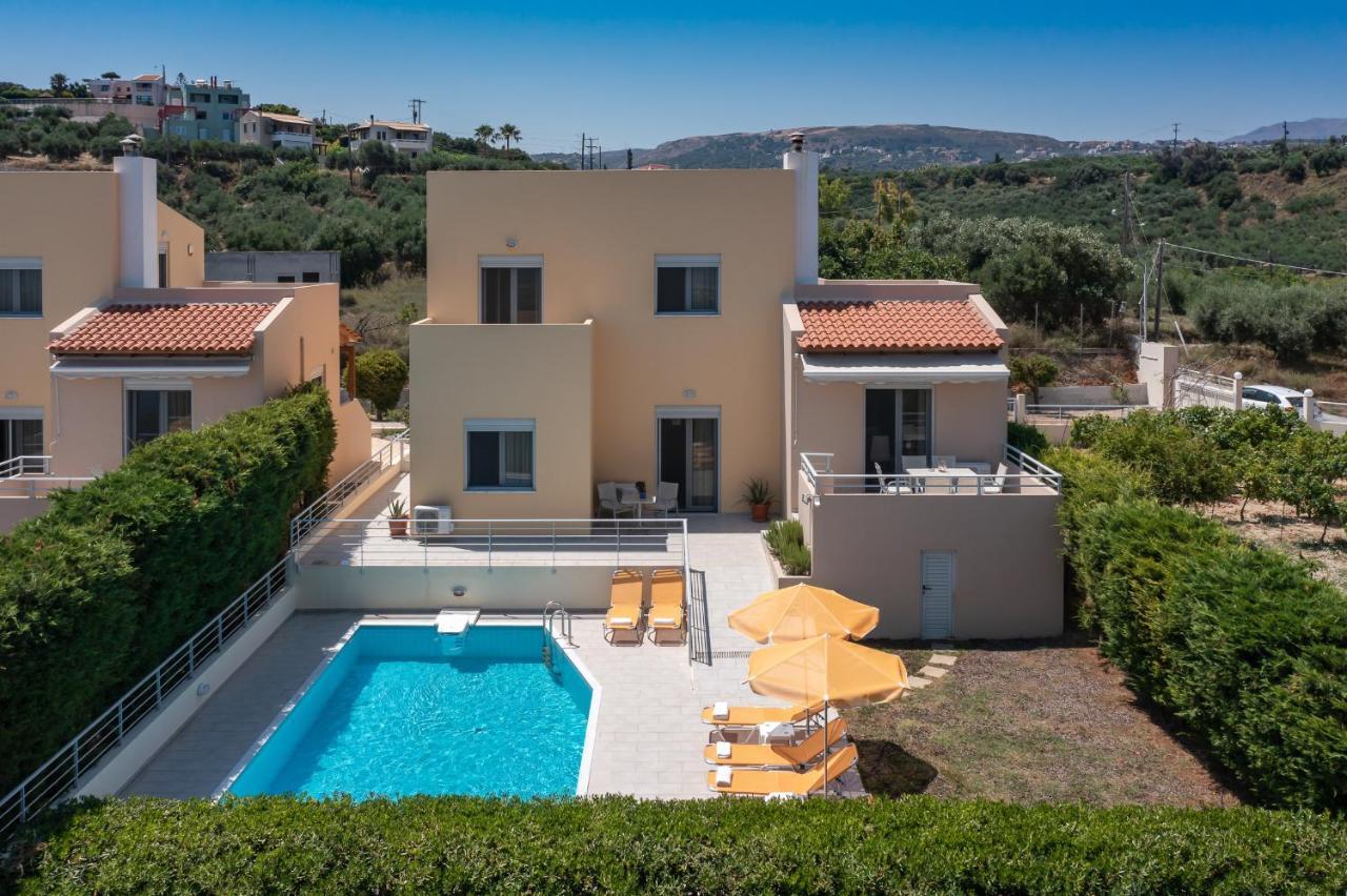 Yanni'S Villas Adelianos Kampos Exterior foto