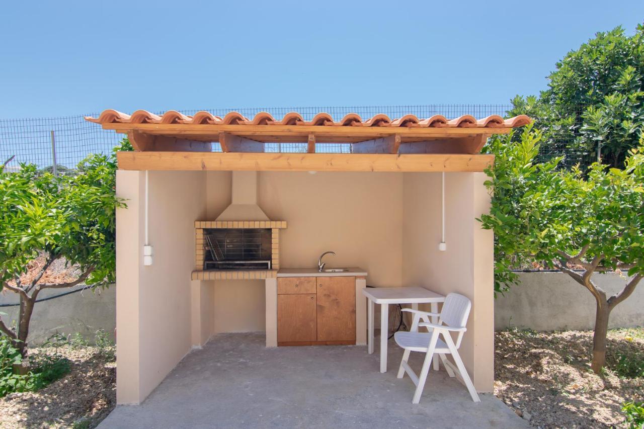 Yanni'S Villas Adelianos Kampos Exterior foto