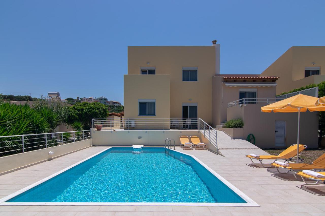 Yanni'S Villas Adelianos Kampos Exterior foto