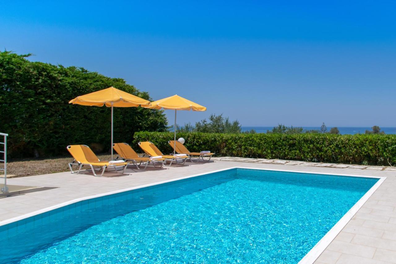 Yanni'S Villas Adelianos Kampos Exterior foto