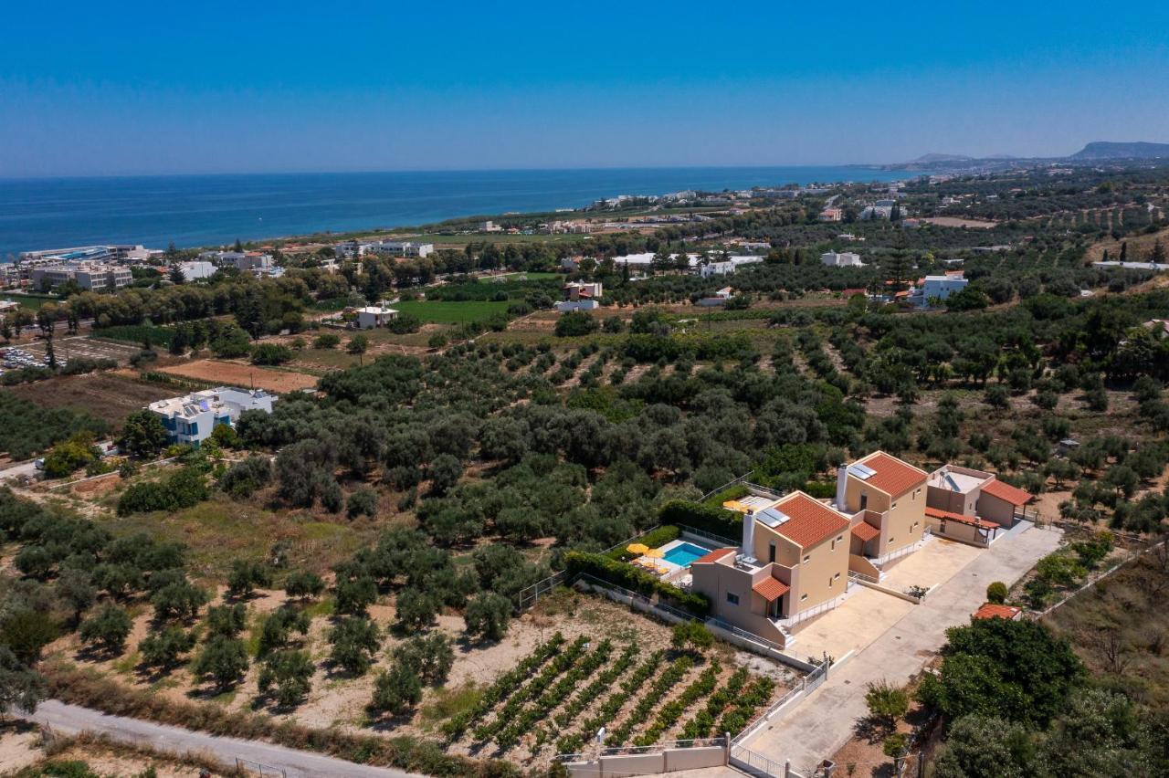 Yanni'S Villas Adelianos Kampos Exterior foto