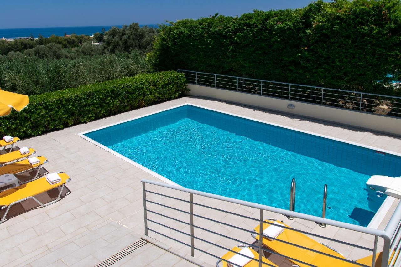 Yanni'S Villas Adelianos Kampos Exterior foto