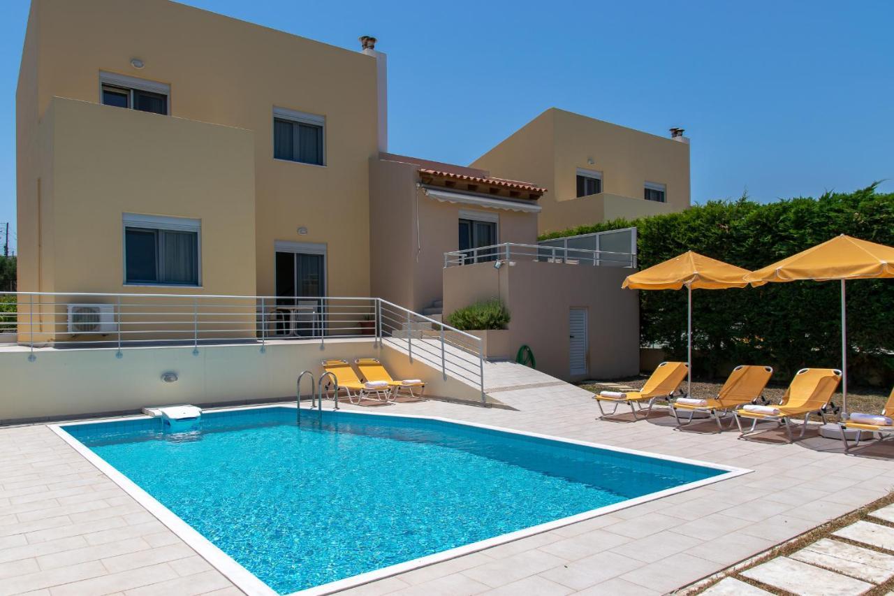 Yanni'S Villas Adelianos Kampos Exterior foto