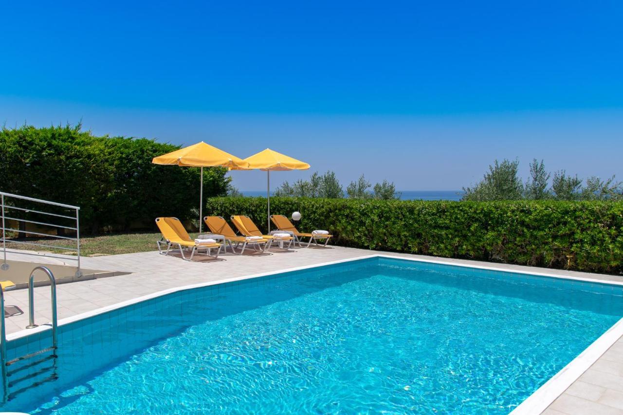 Yanni'S Villas Adelianos Kampos Exterior foto